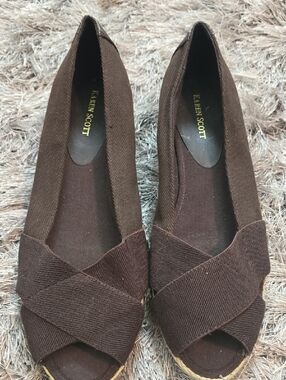 Karen Scott Brown Wedge Peep-Toe Espadrille Wedges